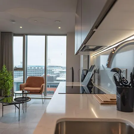 The Lexington - Liverpool City Centre 24 Hour Gym - Your Perfect Stay - City And Waterfront Views Exterior photo